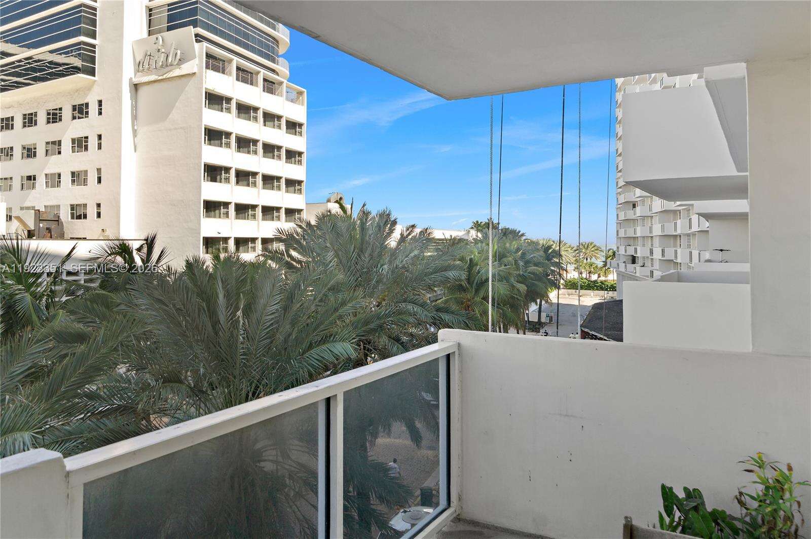Decoplage at 100 Lincoln Rd, Miami Beach, FL 33139 - For Rent photo 4