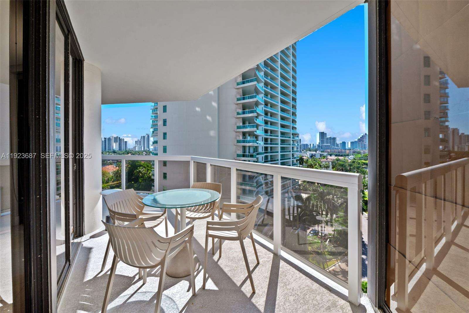 The Landmark at 20185 Country Club Dr, Aventura, FL 33180 - For Rent photo 22
