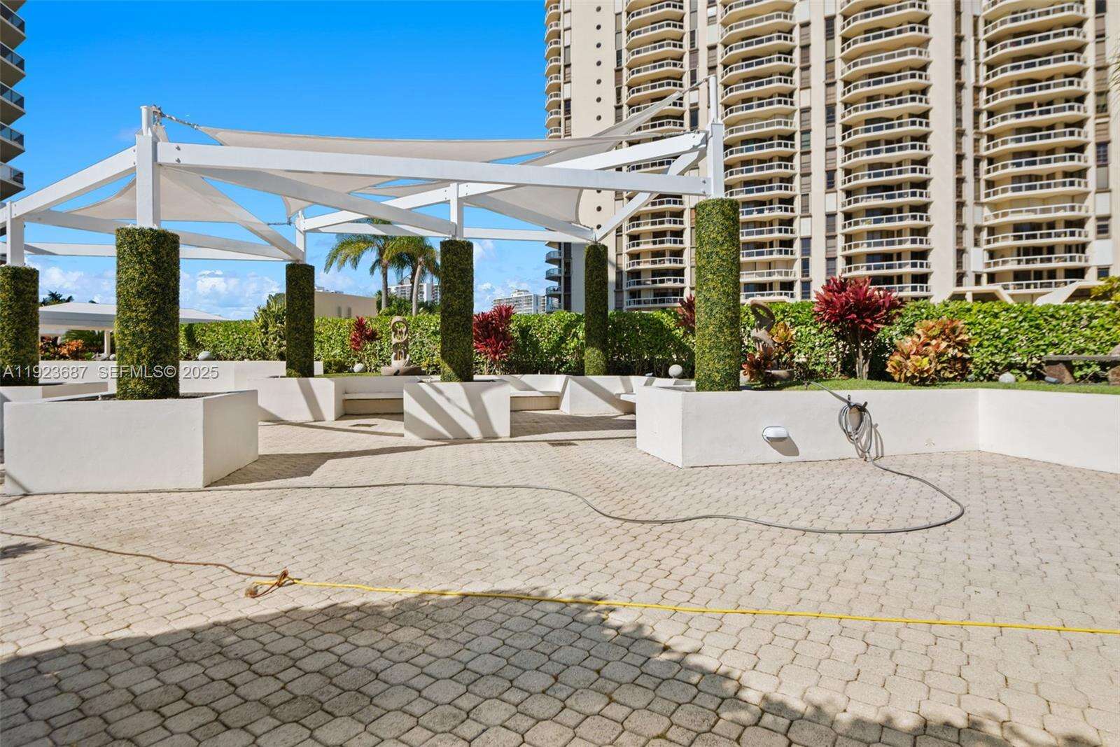 The Landmark at 20185 Country Club Dr, Aventura, FL 33180 - For Rent photo 28
