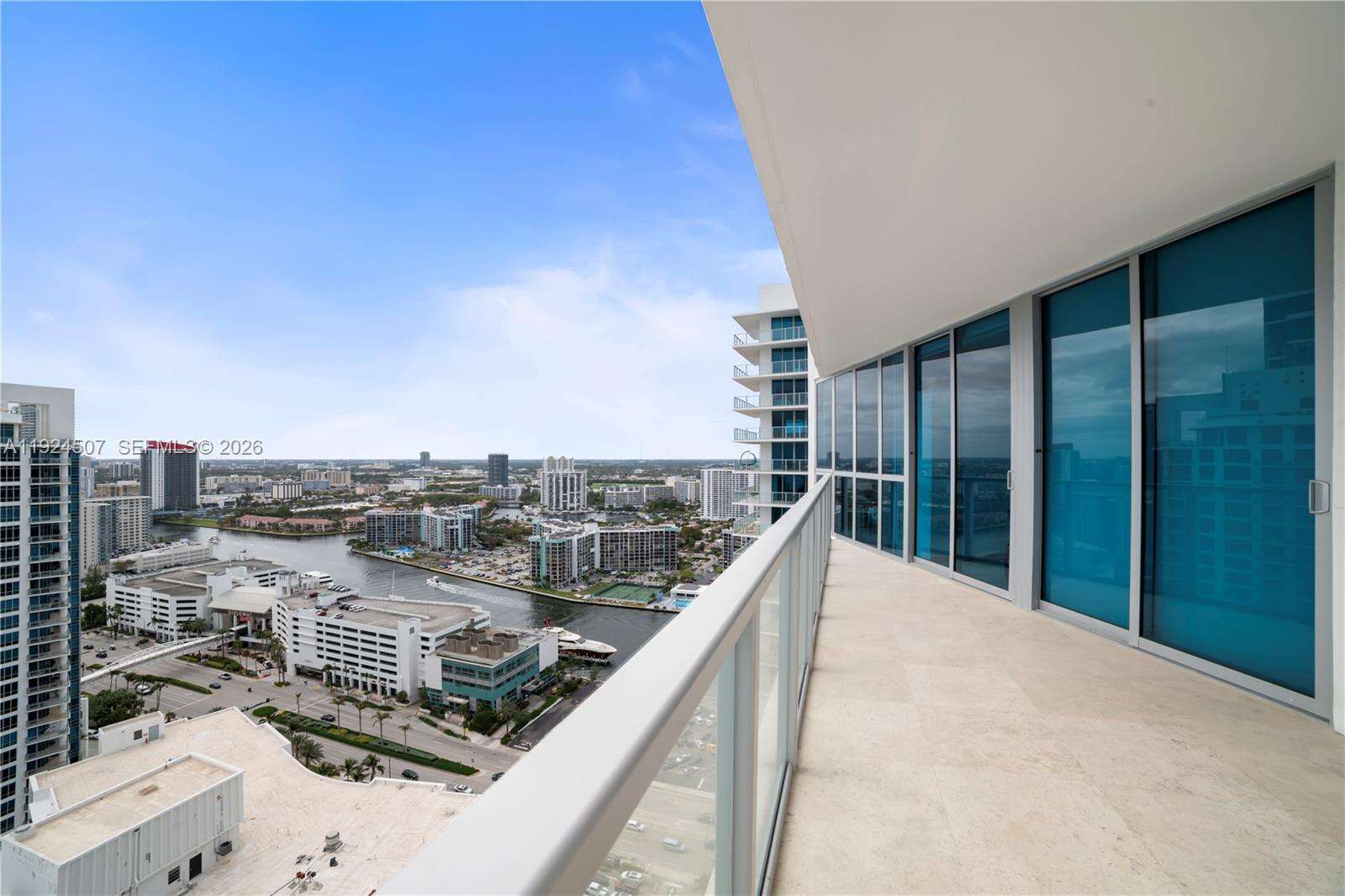Ocean Palms at 3101 Ocean Dr, Hollywood, FL 33019 - For Rent photo 14