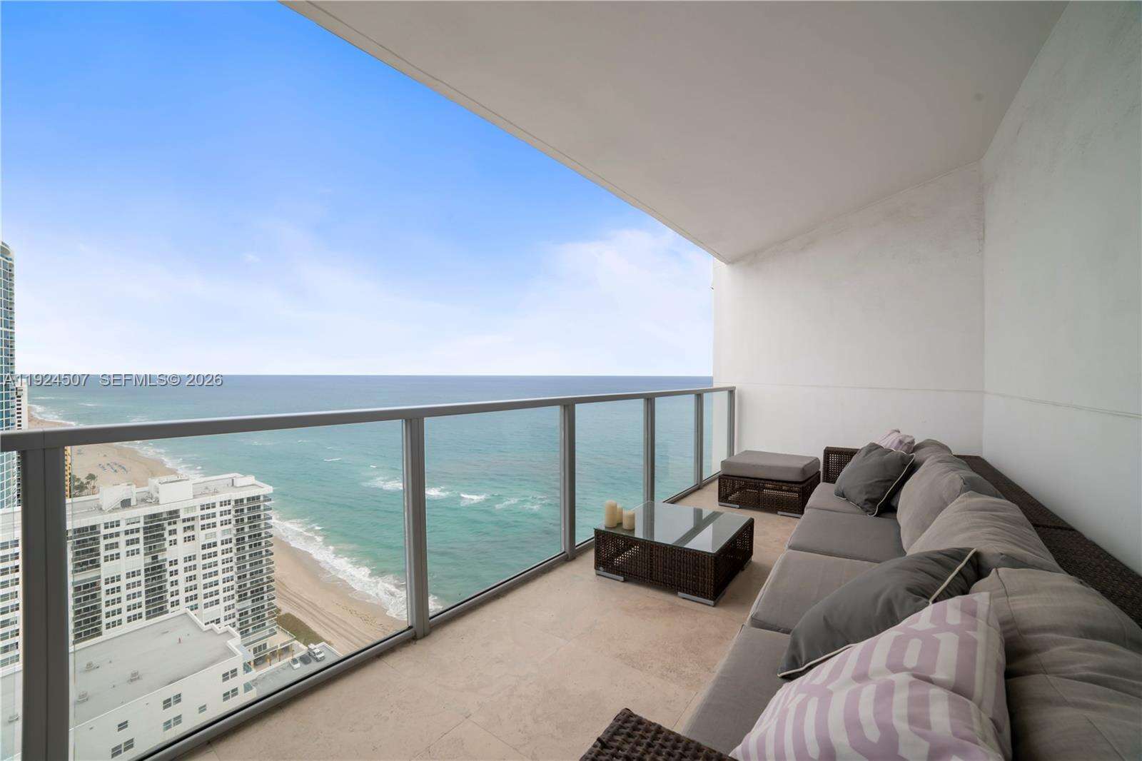 Ocean Palms at 3101 Ocean Dr, Hollywood, FL 33019 - For Rent photo 6