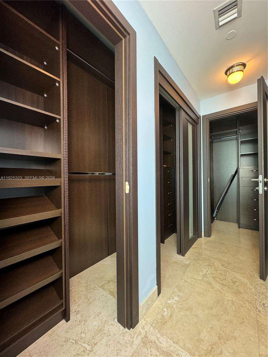 900 Biscayne at 900 Biscayne Blvd, Miami, FL 33132 - For Rent photo 51