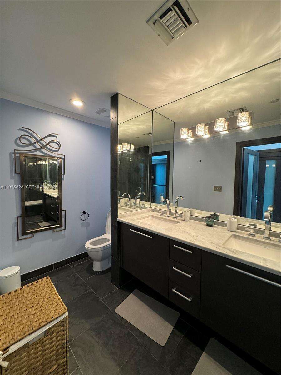 900 Biscayne at 900 Biscayne Blvd, Miami, FL 33132 - For Rent photo 59