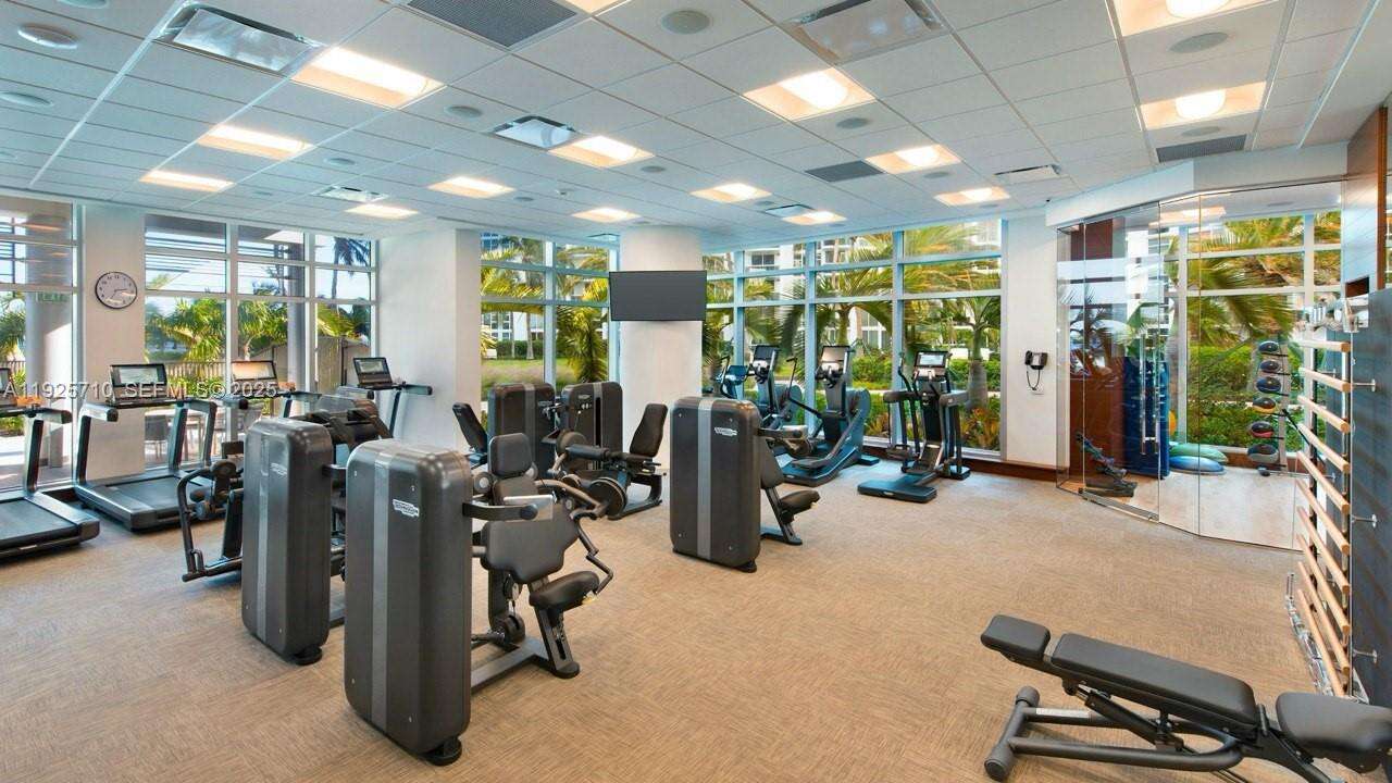 The Ritz Carlton Condos For Sale & Rent at 10295 Collins Ave, Bal Harbour, FL 33154 - For Rent photo 26