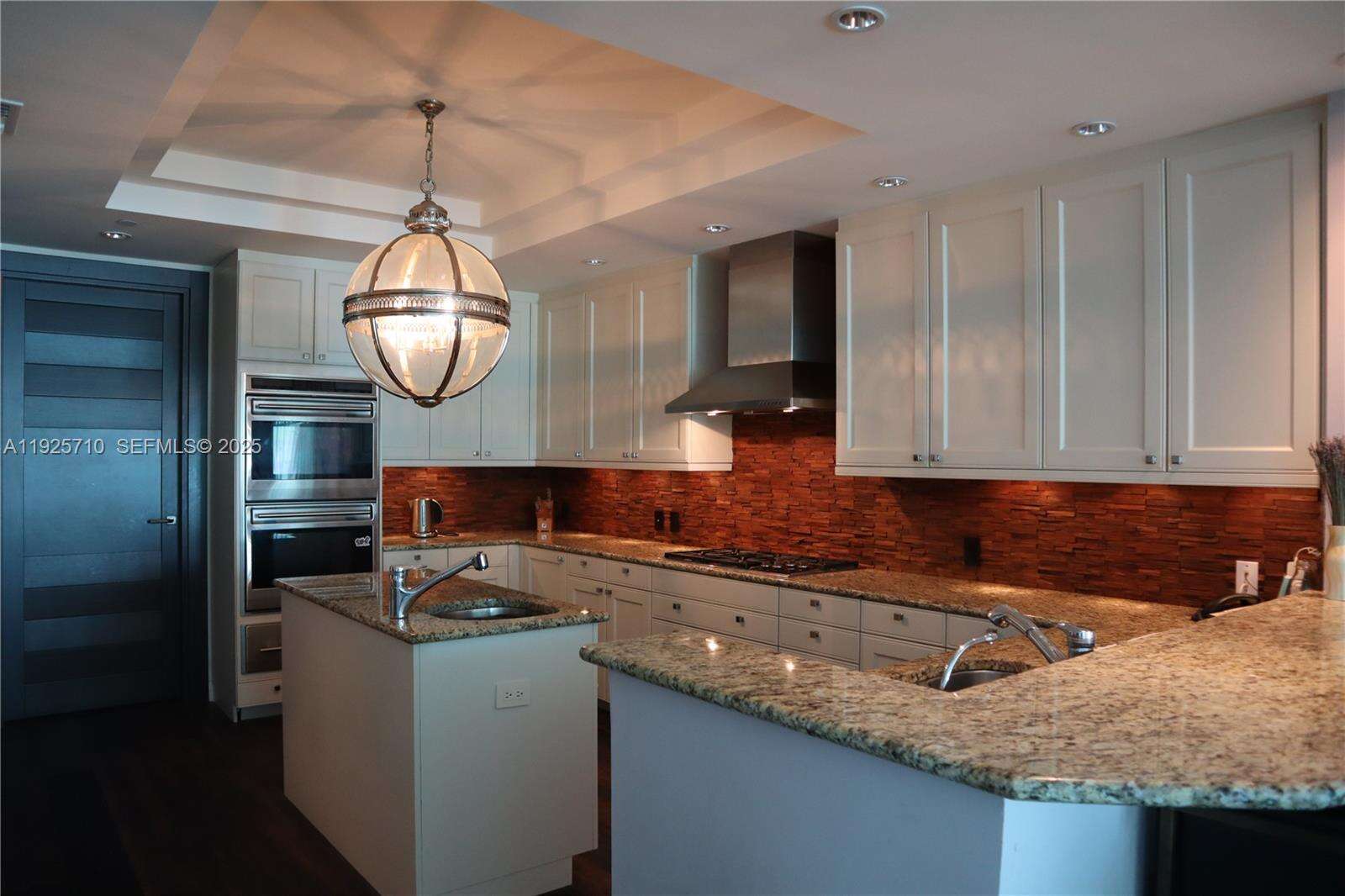 The Ritz Carlton Condos For Sale & Rent at 10295 Collins Ave, Bal Harbour, FL 33154 - For Rent photo 6
