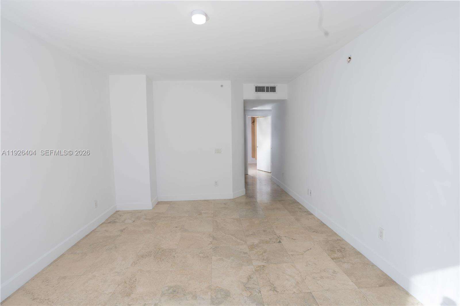 Blue Diamond at 4779 Collins Ave, Miami Beach, FL 33140 - For Rent photo 15
