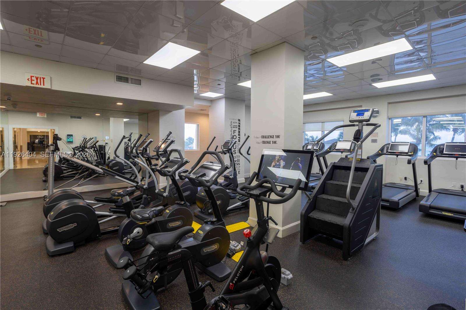 Blue Diamond at 4779 Collins Ave, Miami Beach, FL 33140 - For Rent photo 29