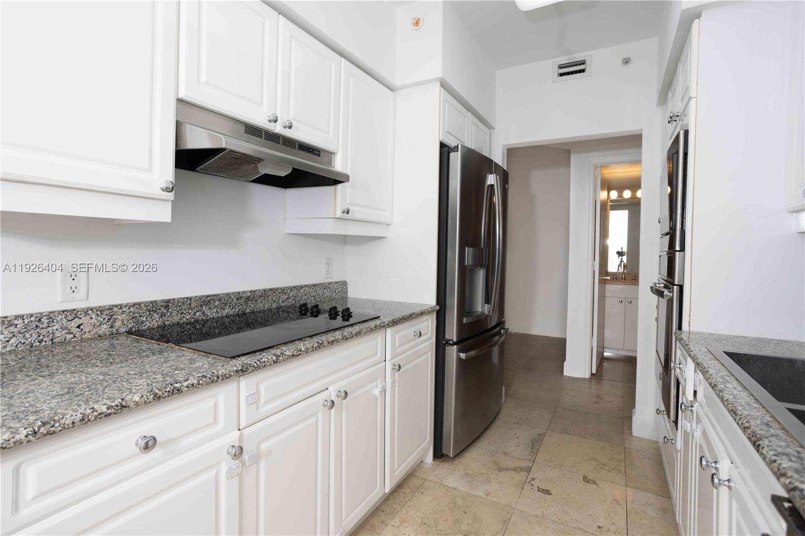 Blue Diamond at 4779 Collins Ave, Miami Beach, FL 33140 - For Rent photo 7