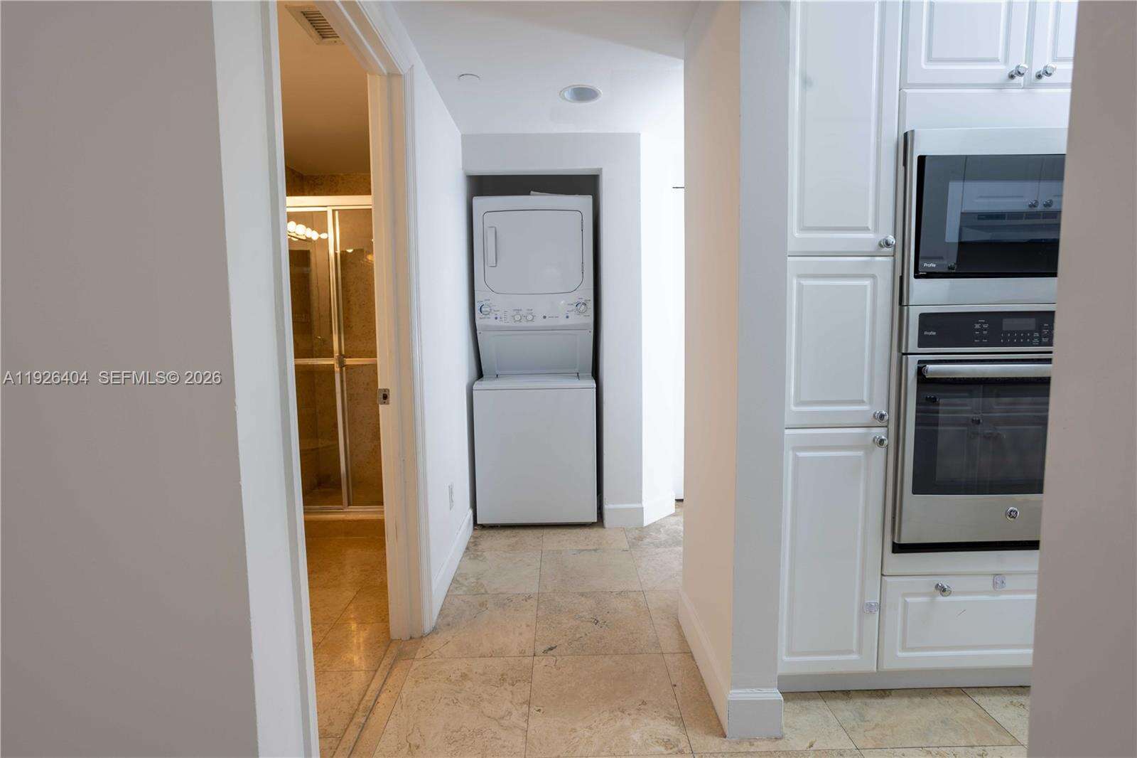 Blue Diamond at 4779 Collins Ave, Miami Beach, FL 33140 - For Rent photo 9