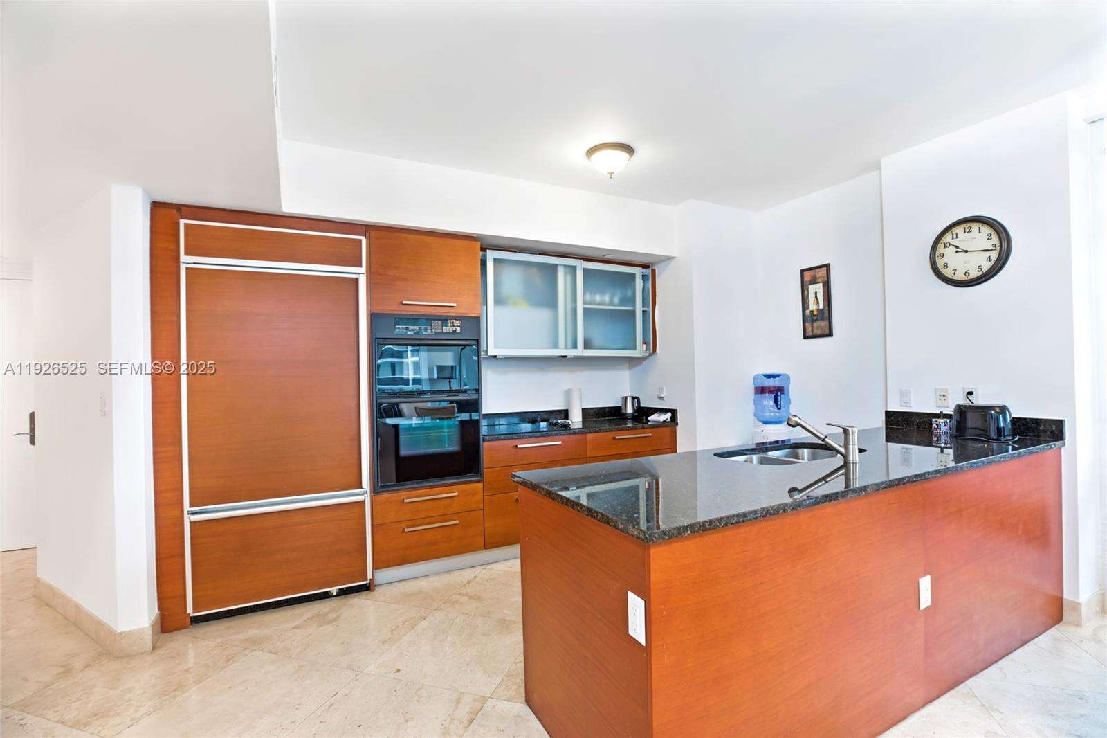 The Beach Club Two at 1830 Ocean Dr, Hallandale Beach, FL 33009 - For Rent photo 4