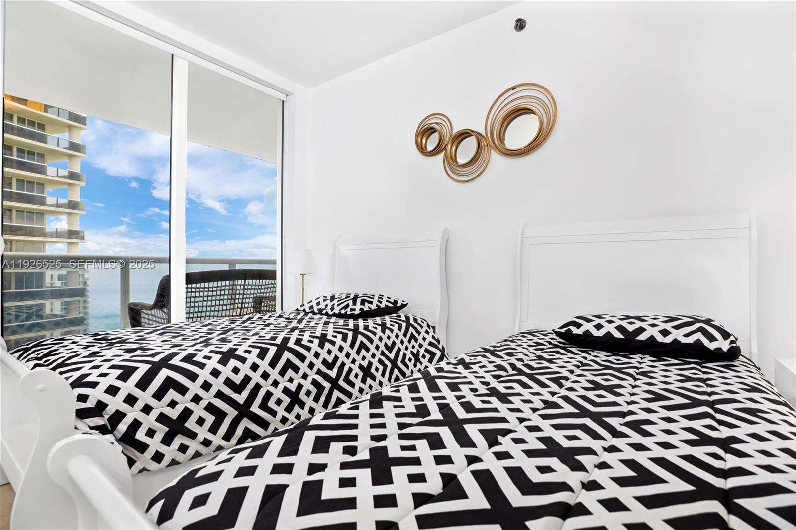 The Beach Club Two at 1830 Ocean Dr, Hallandale Beach, FL 33009 - For Rent photo 7