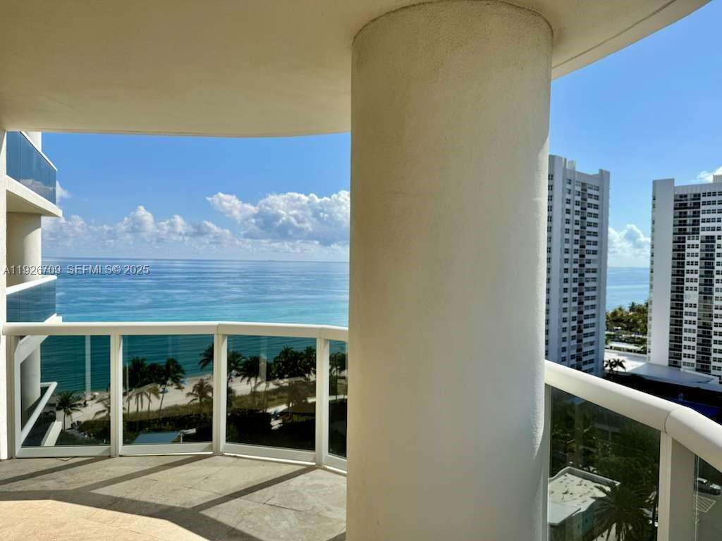 The Beach Club at 1850 Ocean Dr, Hallandale Beach, FL 33009 - For Rent photo 13