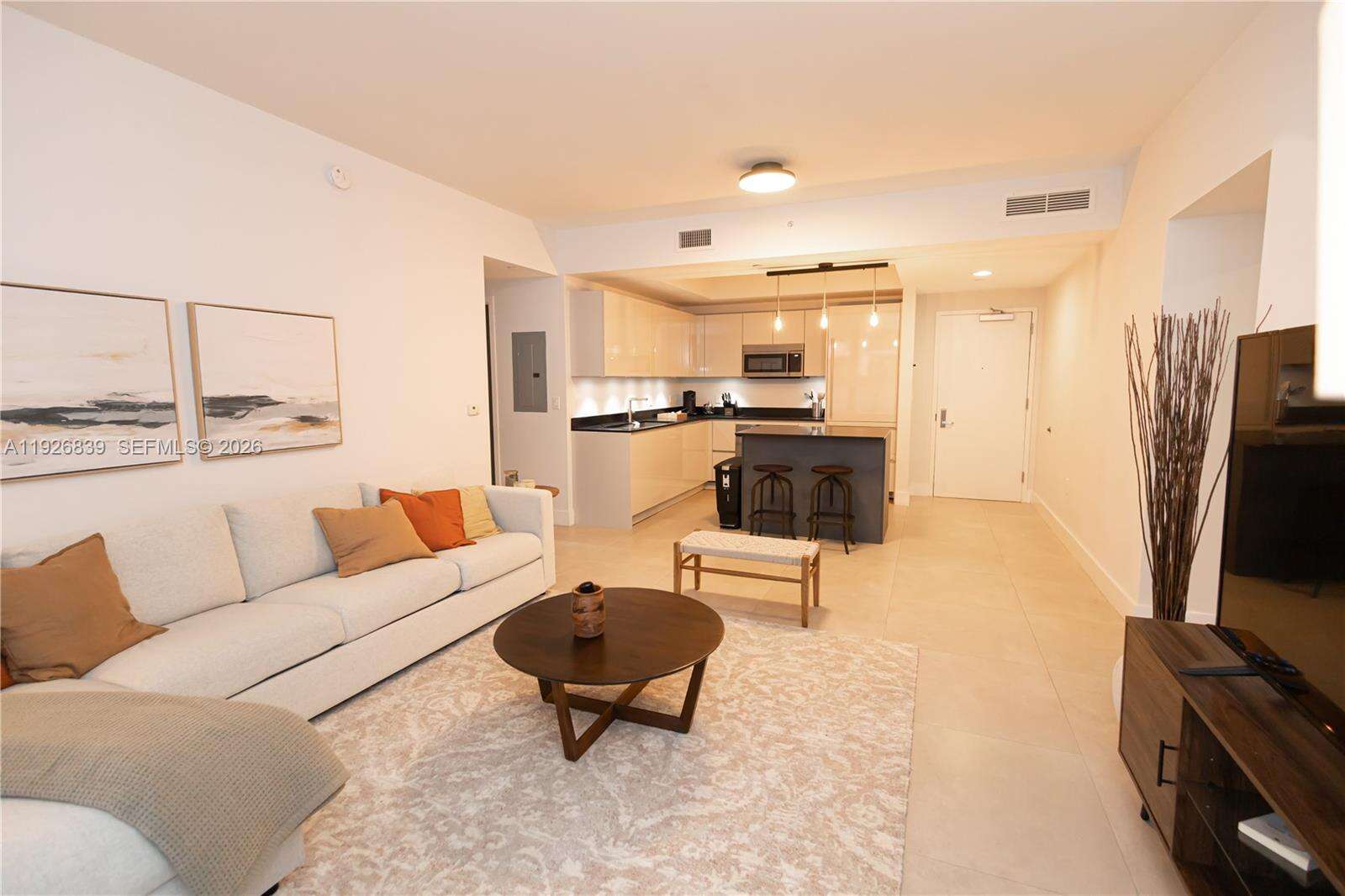 1010 Brickell at Miami, FL 33131 - For Rent photo 2
