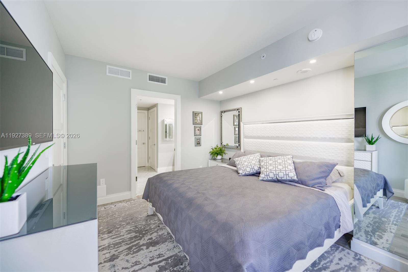 Sls Lux at 801 Miami Ave, Miami, FL 33130 - For Rent photo 21