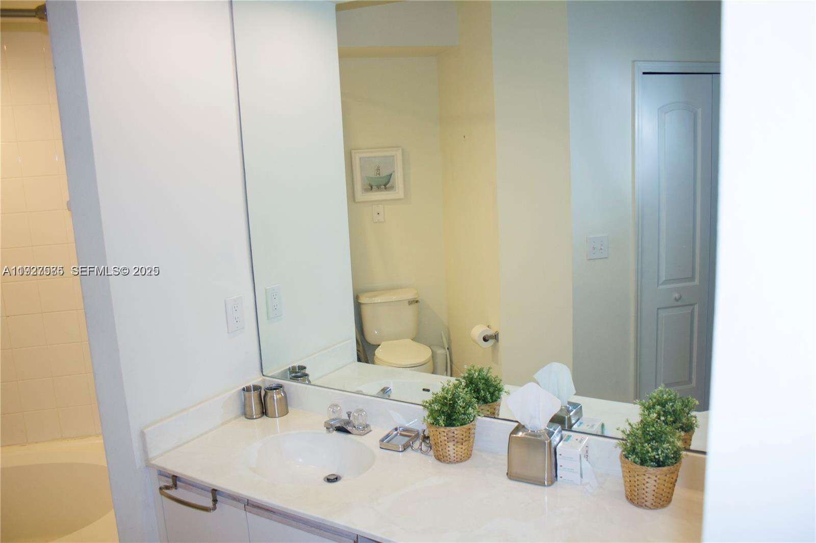 Village By The Bay at 3145 184th St, Aventura, FL 33160 - For Rent photo 15