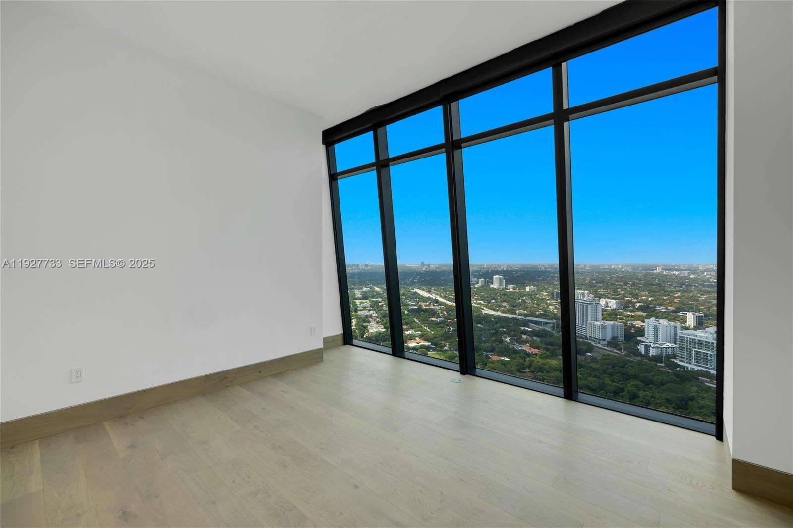 Echo Brickell at 1451 Brickell Ave, Miami, FL 33131 - For Rent photo 20