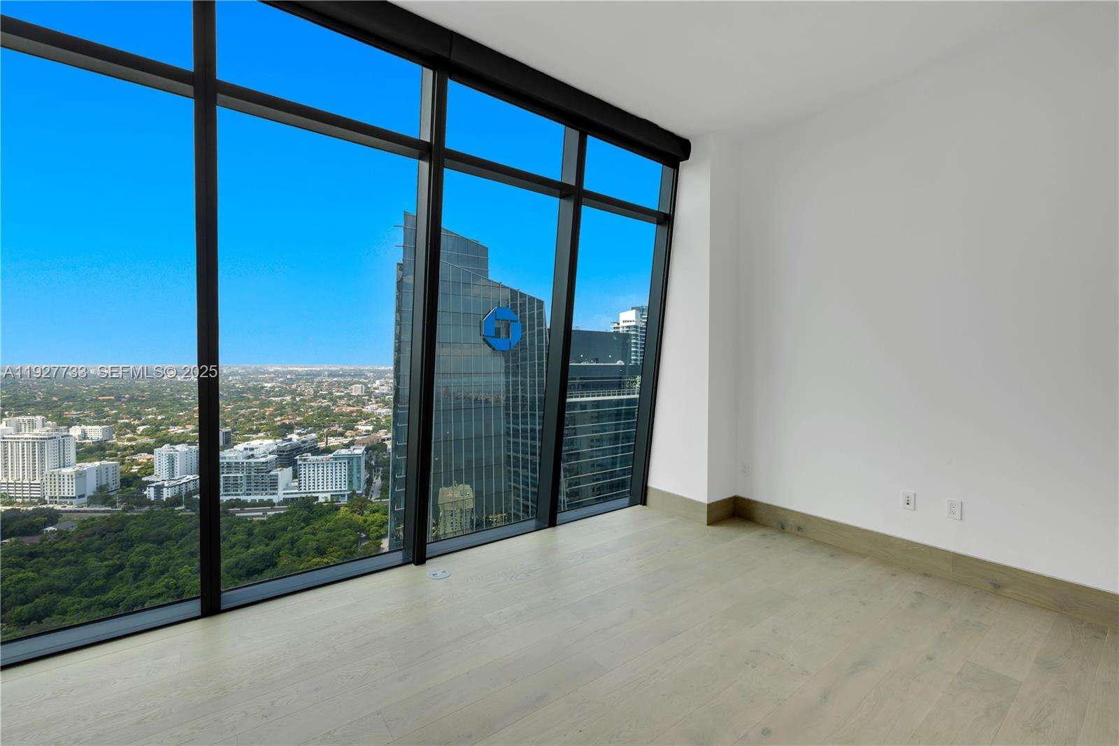Echo Brickell at 1451 Brickell Ave, Miami, FL 33131 - For Rent photo 21