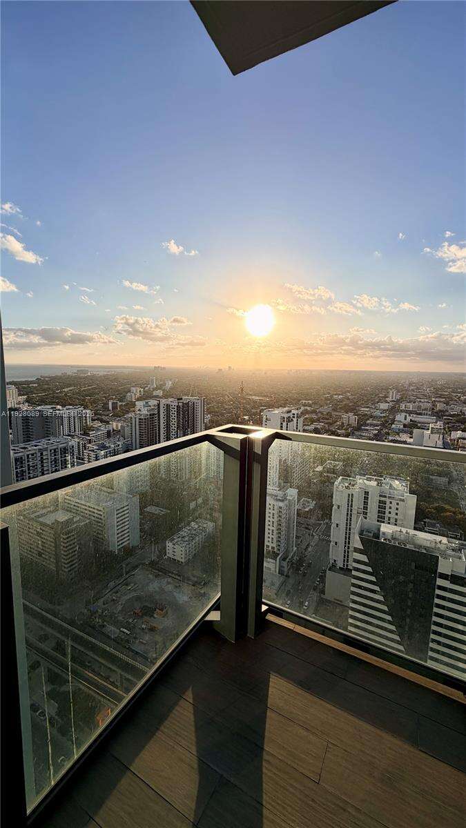 Rise Brickell at 88 7 St, Miami, FL 33130 - For Rent photo 2