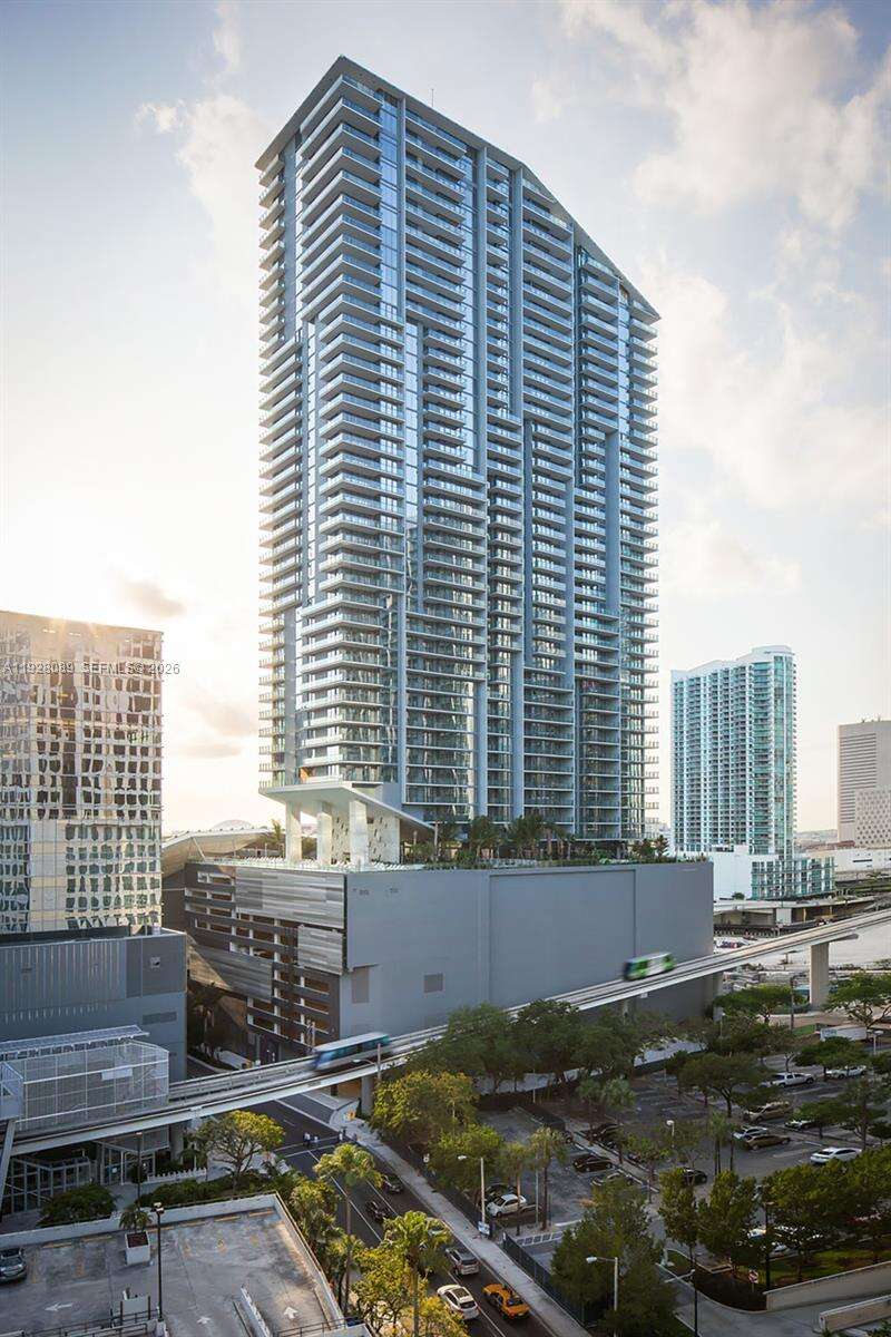 Rise Brickell at 88 7 St, Miami, FL 33130 - For Rent photo 15