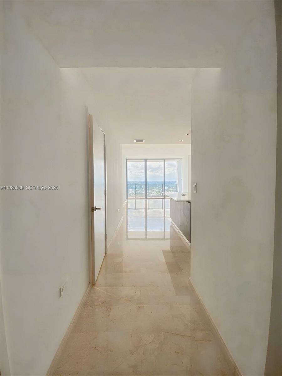 Rise Brickell at 88 7 St, Miami, FL 33130 - For Rent photo 9