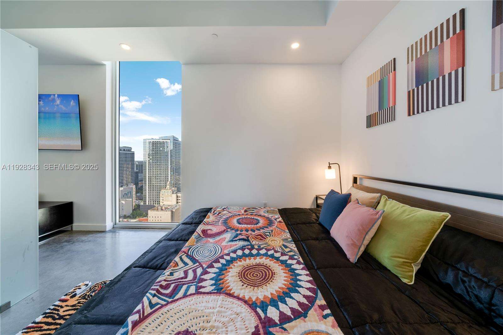 Centro at 151 1 St, Miami, FL 33131 - For Rent photo 14