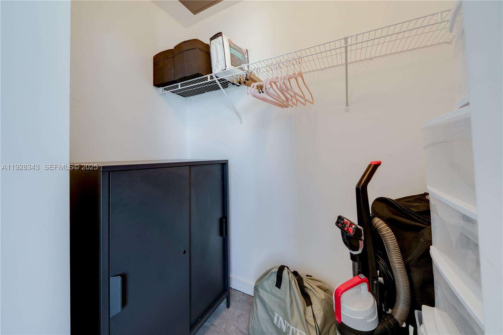 Centro at 151 1 St, Miami, FL 33131 - For Rent photo 15