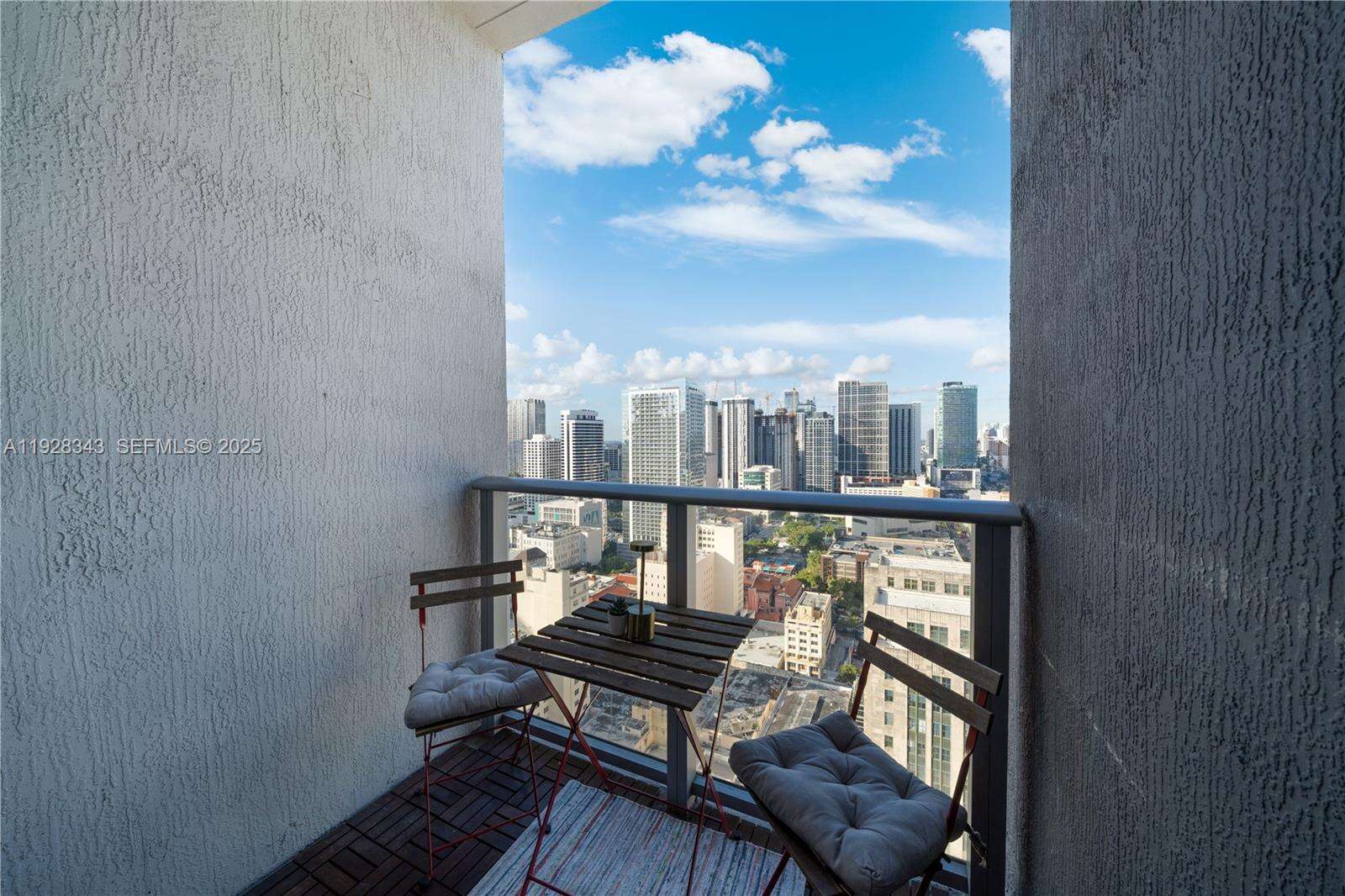 Centro at 151 1 St, Miami, FL 33131 - For Rent photo 18