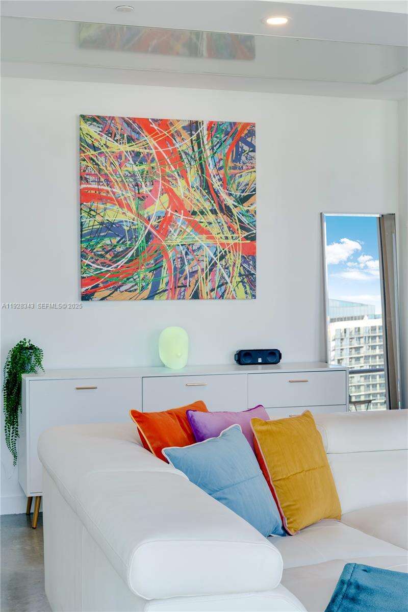 Centro at 151 1 St, Miami, FL 33131 - For Rent photo 29