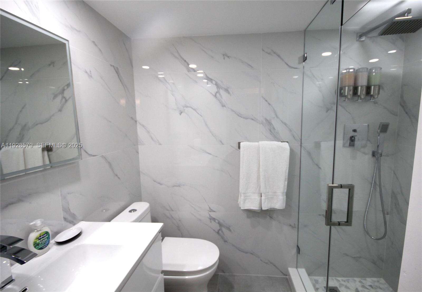 Seacoast 5151 at Miami Beach, FL 33140 - For Rent photo 15