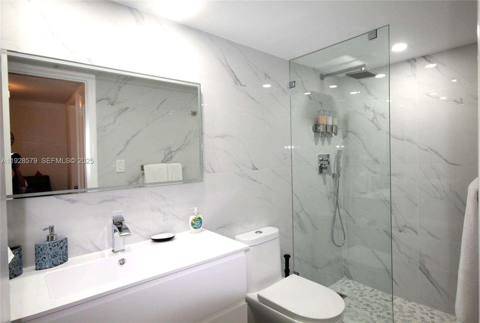 Seacoast 5151 at Miami Beach, FL 33140 - For Rent photo 22