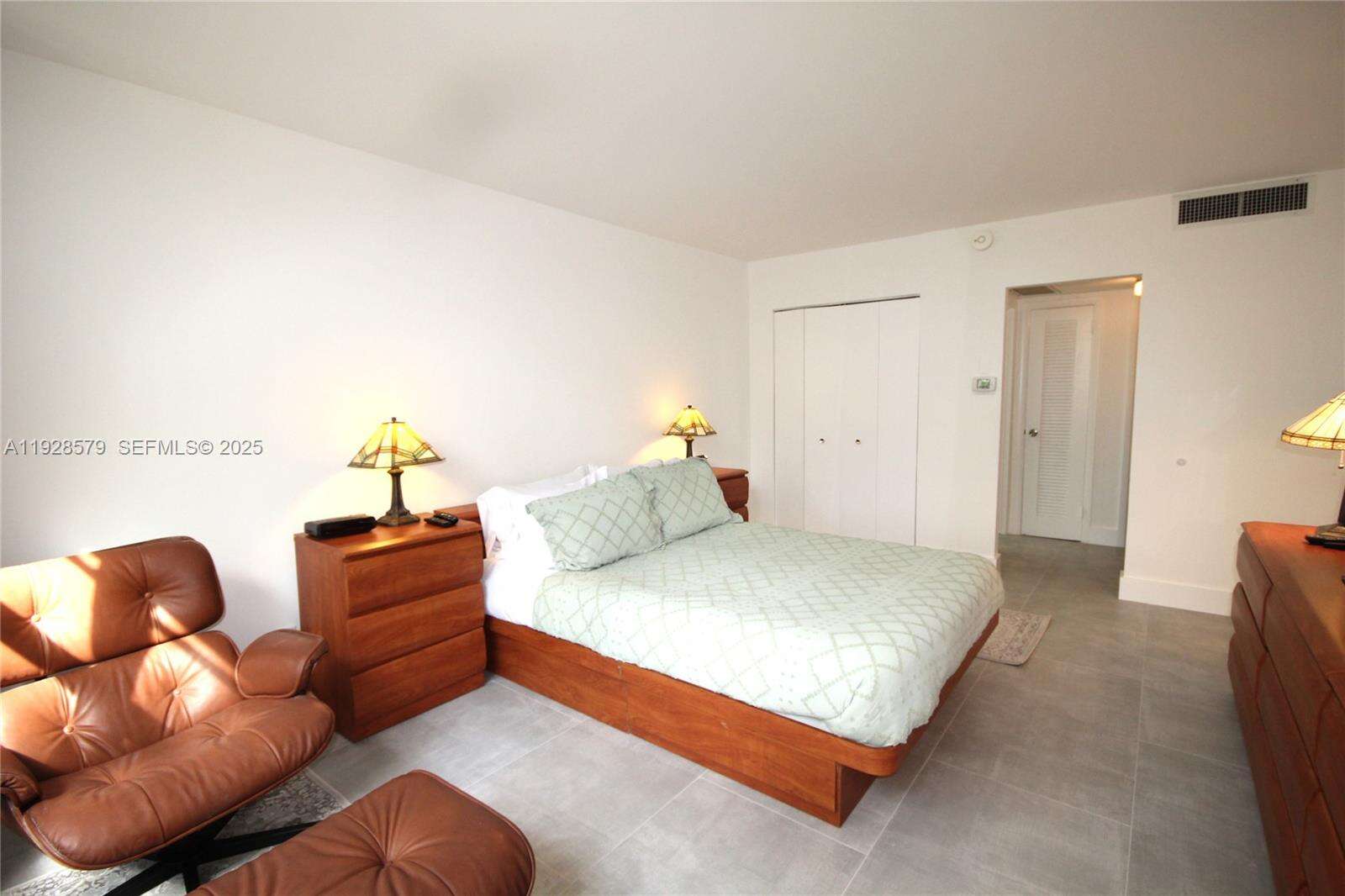 Seacoast 5151 at Miami Beach, FL 33140 - For Rent photo 25