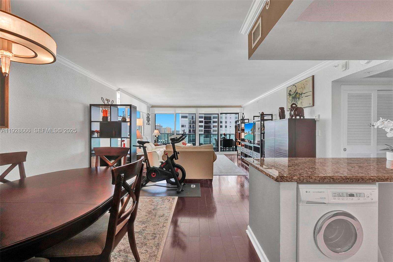 The Wave at 2501 Ocean Dr, Hollywood, FL 33019 - For Rent photo 15