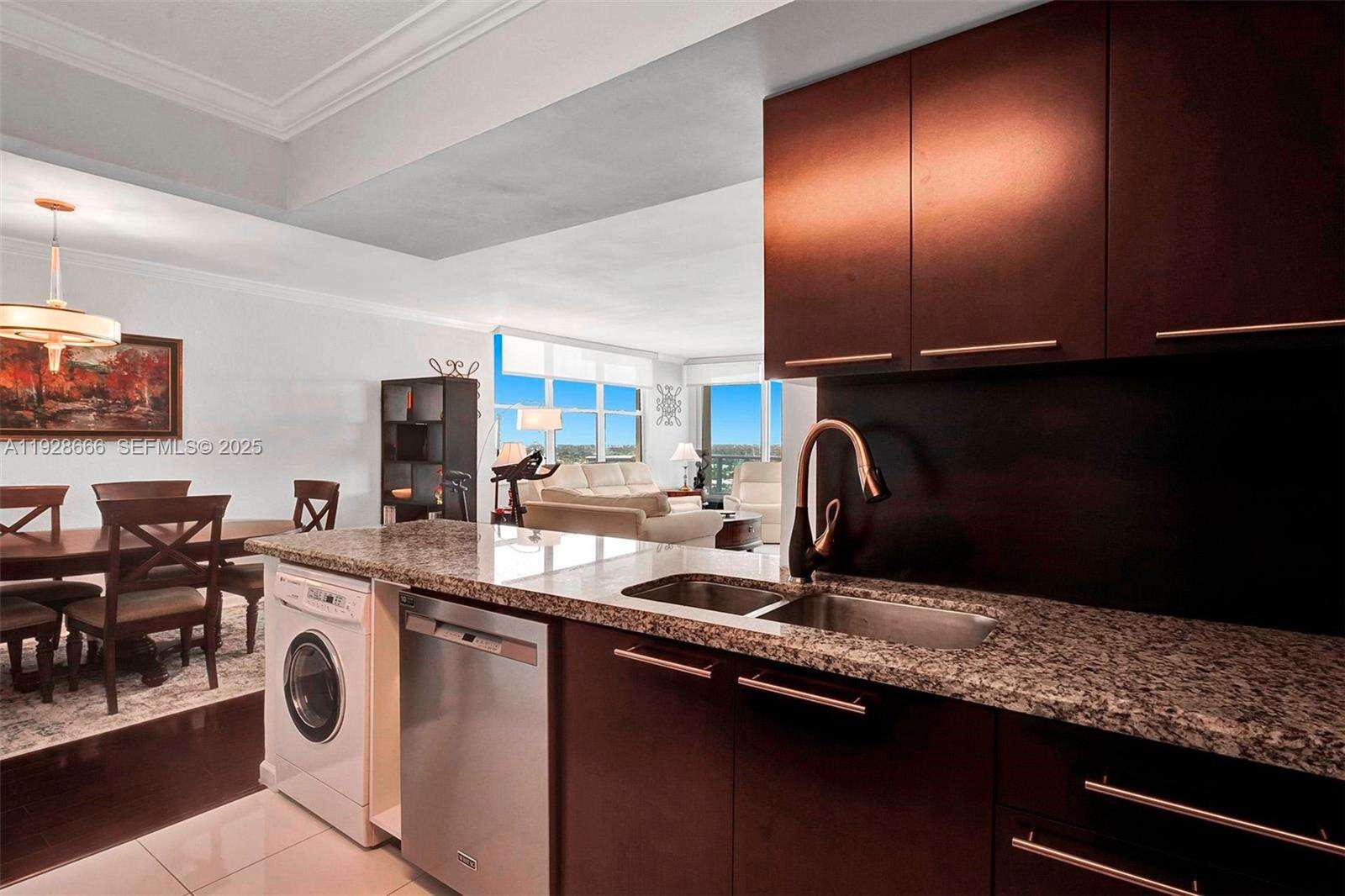 The Wave at 2501 Ocean Dr, Hollywood, FL 33019 - For Rent photo 25