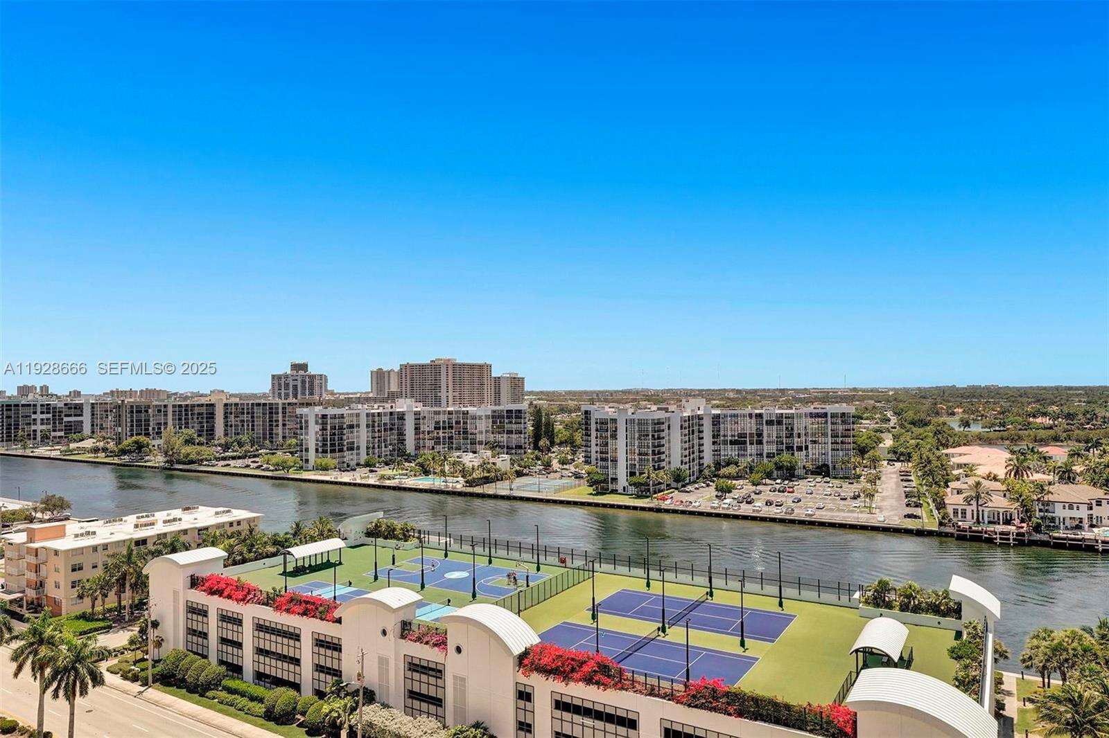 The Wave at 2501 Ocean Dr, Hollywood, FL 33019 - For Rent photo 6