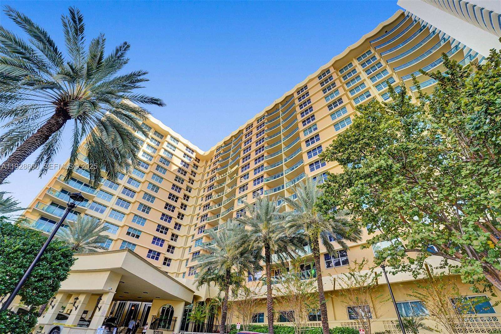 The Wave at 2501 Ocean Dr, Hollywood, FL 33019 - For Rent photo 57