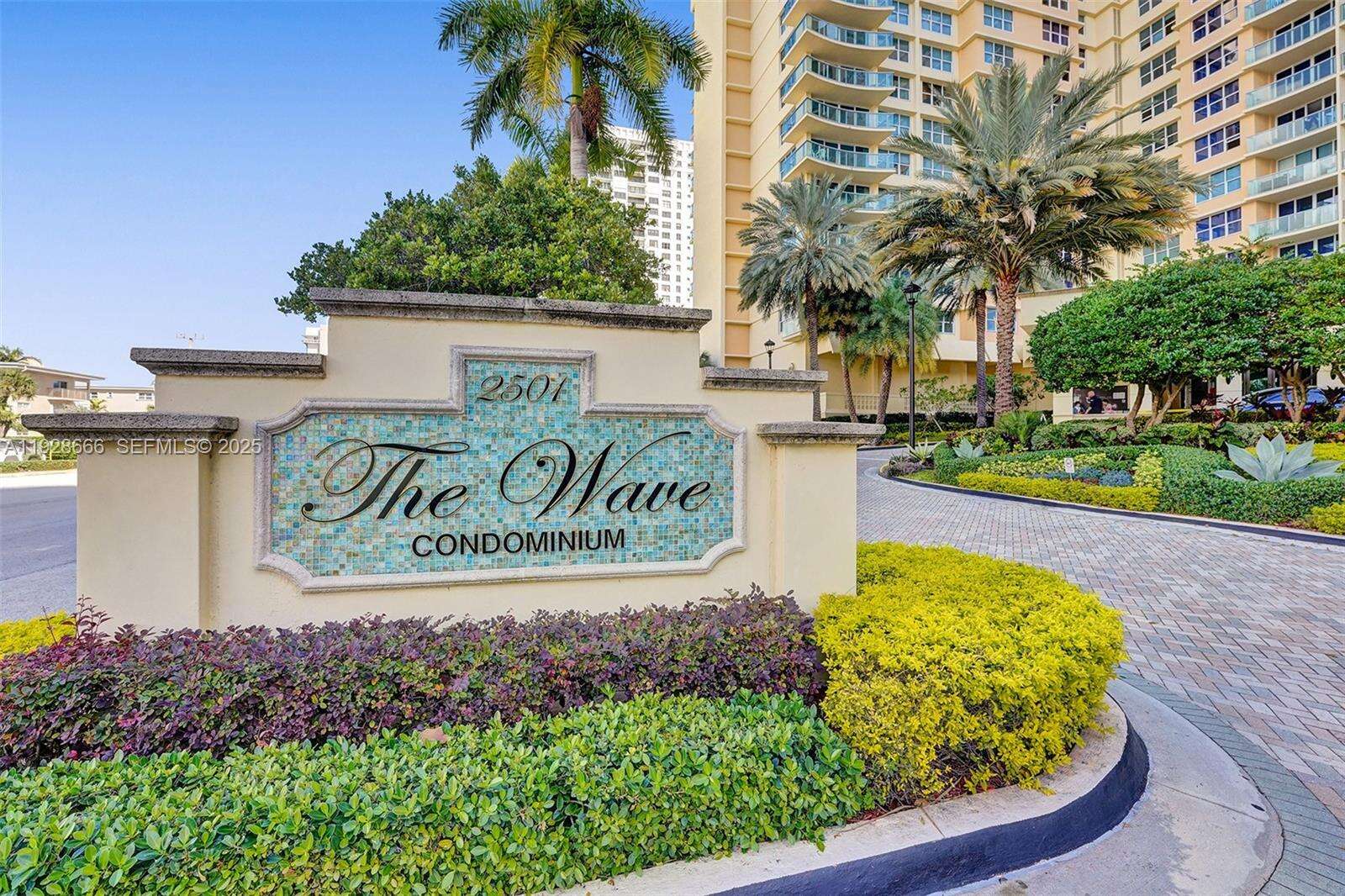 The Wave at 2501 Ocean Dr, Hollywood, FL 33019 - For Rent photo 58