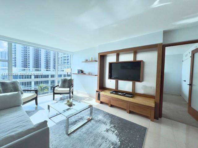 Central Carillon at 6801 Collins Ave, Miami Beach, FL 33141 - For Rent photo 8