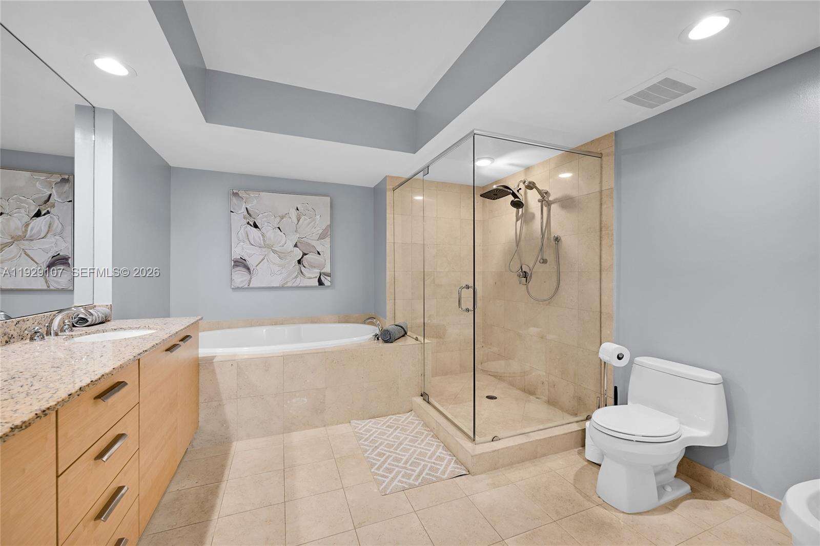 The Beach Club Two at 1830 Ocean Dr, Hallandale Beach, FL 33009 - For Rent photo 38
