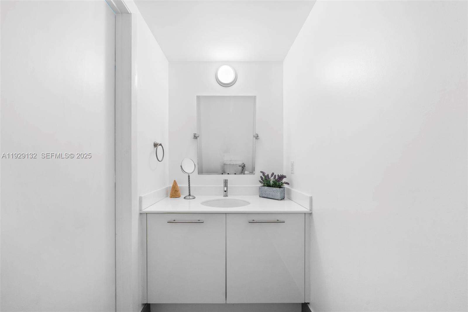 Mint at 92 3 St, Miami, FL 33130 - For Rent photo 12