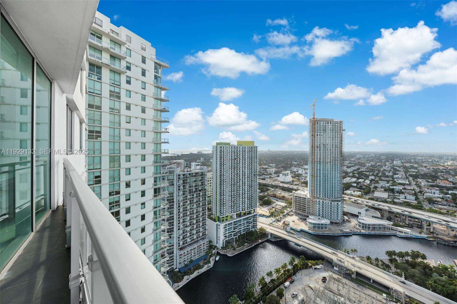 Mint at 92 3 St, Miami, FL 33130 - For Rent photo 3