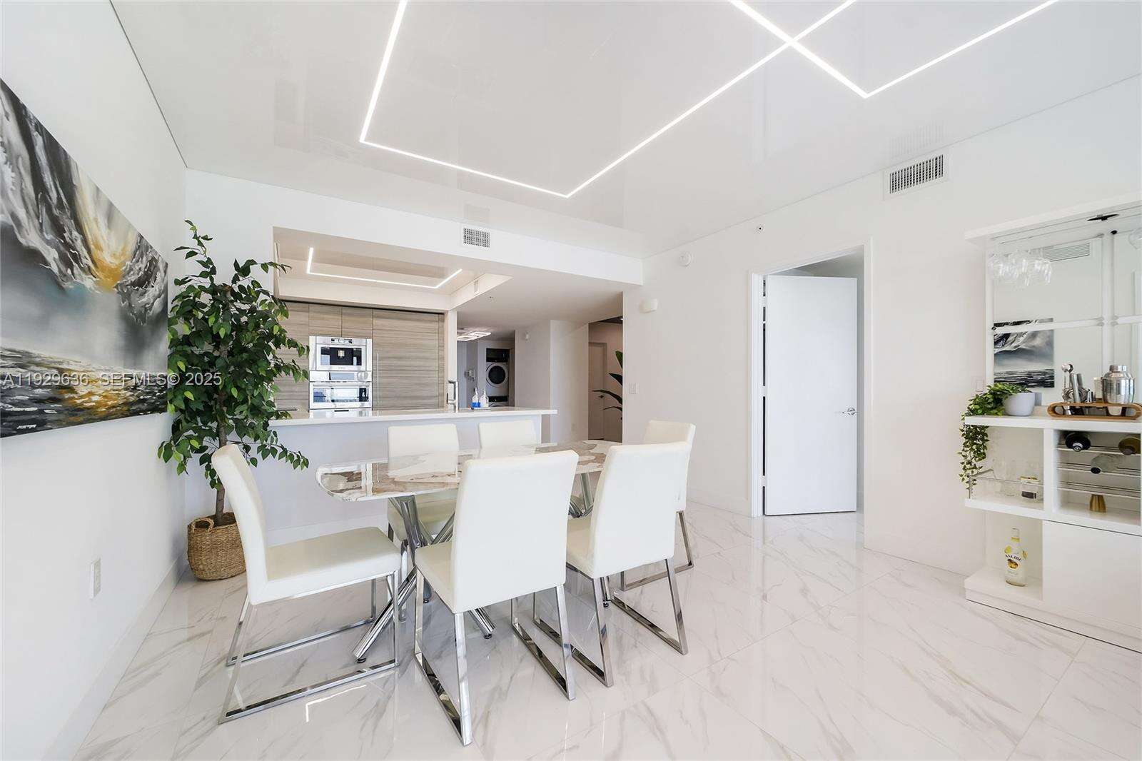 Parque Towers at 300 Sunny Isles Blvd, Sunny Isles Beach, FL 33160 - For Rent photo 12