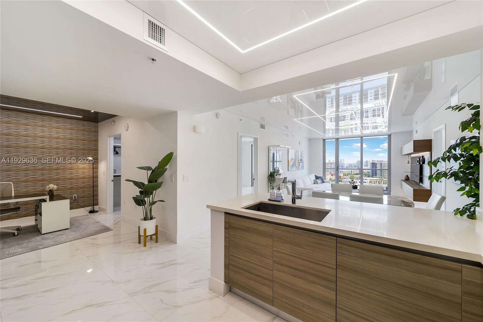 Parque Towers at 300 Sunny Isles Blvd, Sunny Isles Beach, FL 33160 - For Rent photo 17