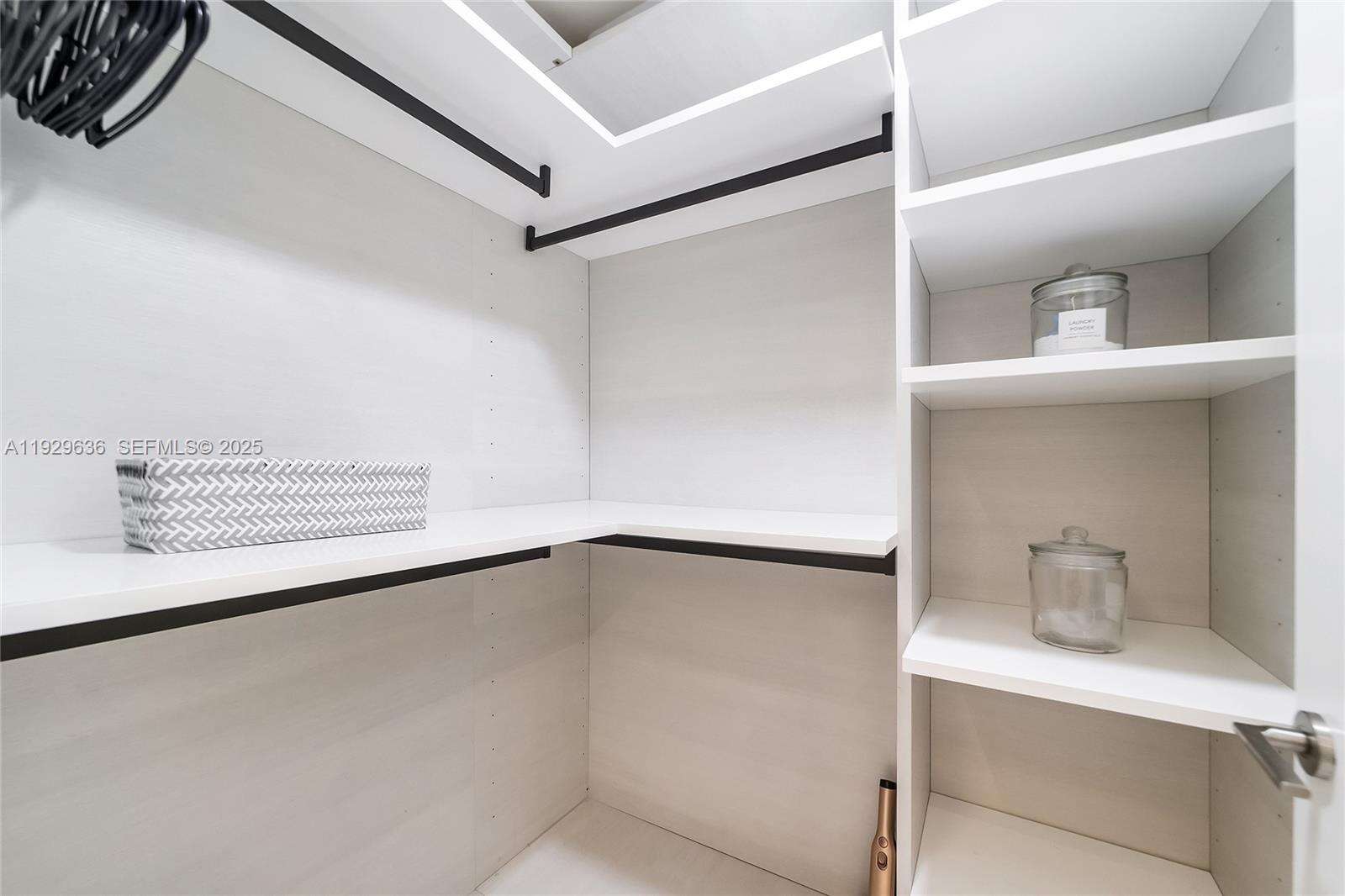 Parque Towers at 300 Sunny Isles Blvd, Sunny Isles Beach, FL 33160 - For Rent photo 23