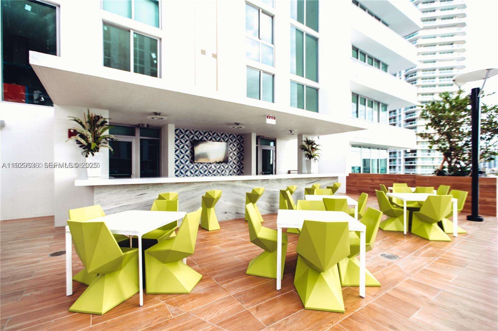 Parque Towers at 300 Sunny Isles Blvd, Sunny Isles Beach, FL 33160 - For Rent photo 58
