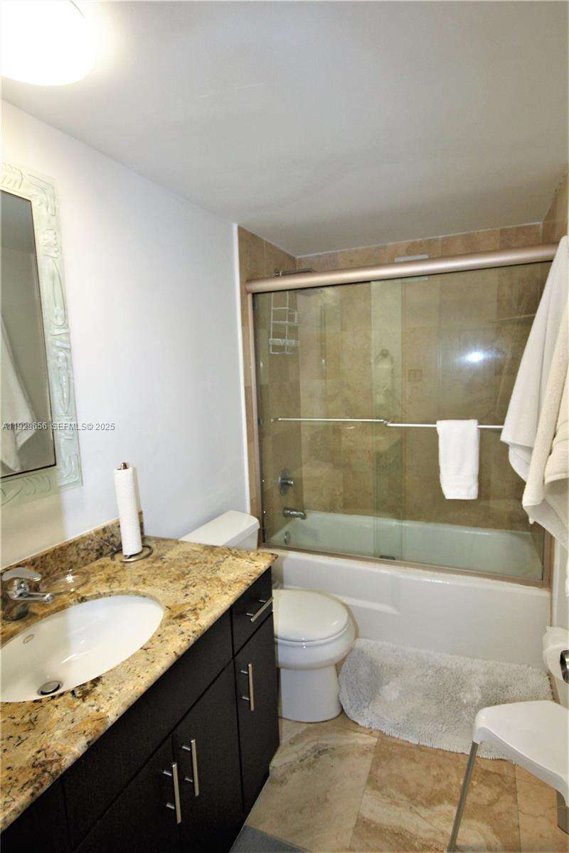 Seacoast 5151 at 5161 Collins Ave, Miami Beach, FL 33140 - For Rent photo 12