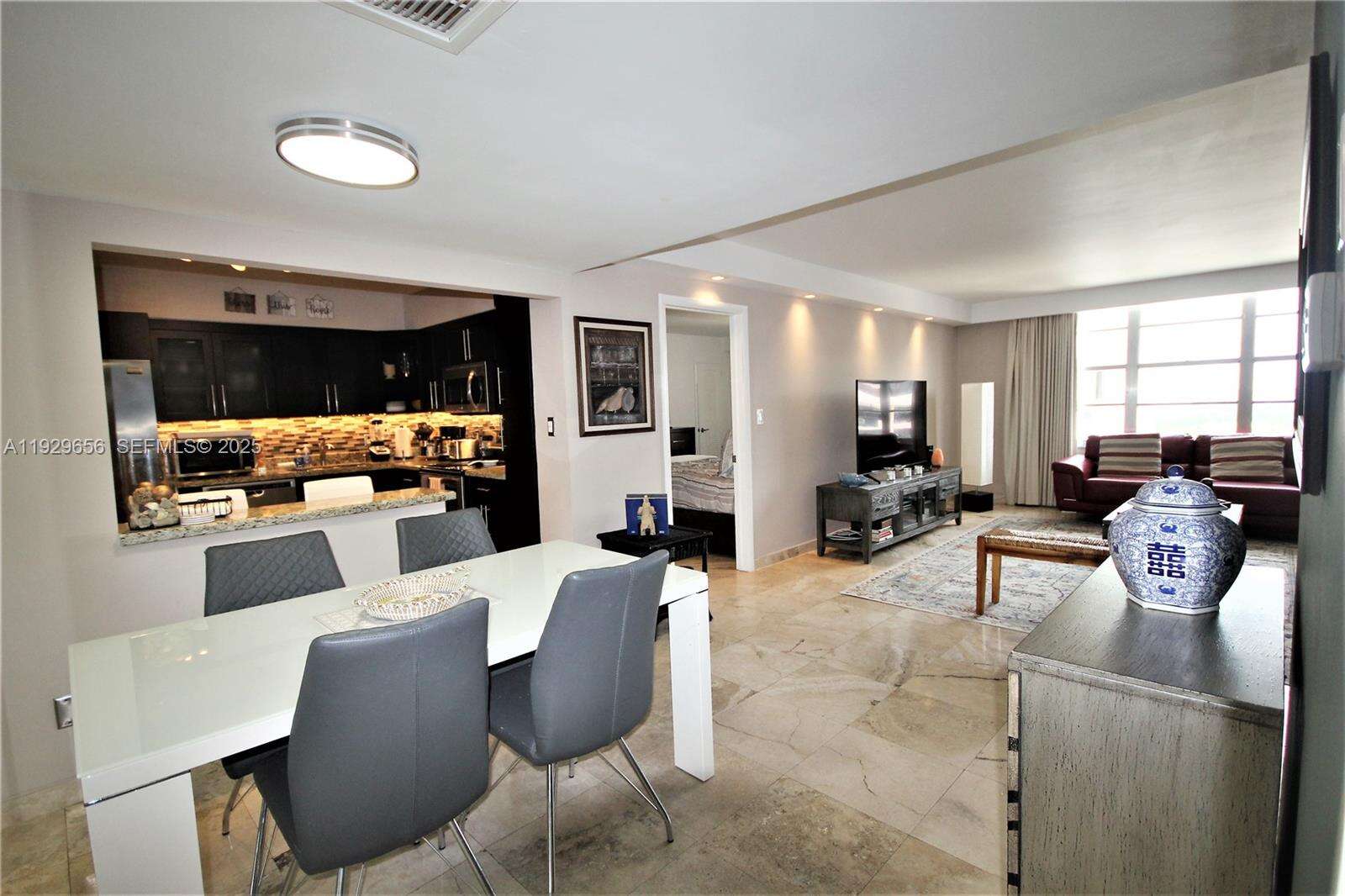 Seacoast 5151 at 5161 Collins Ave, Miami Beach, FL 33140 - For Rent photo 18