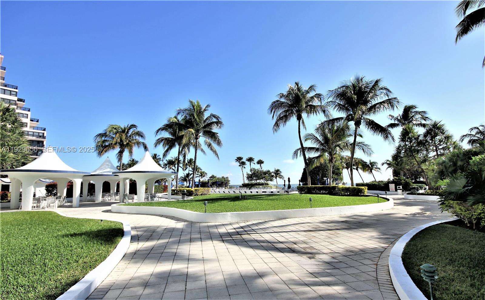 Seacoast 5151 at 5161 Collins Ave, Miami Beach, FL 33140 - For Rent photo 23