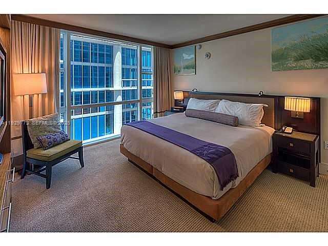 Central Carillon at 6801 Collins Ave, Miami Beach, FL 33141 - For Rent photo 11