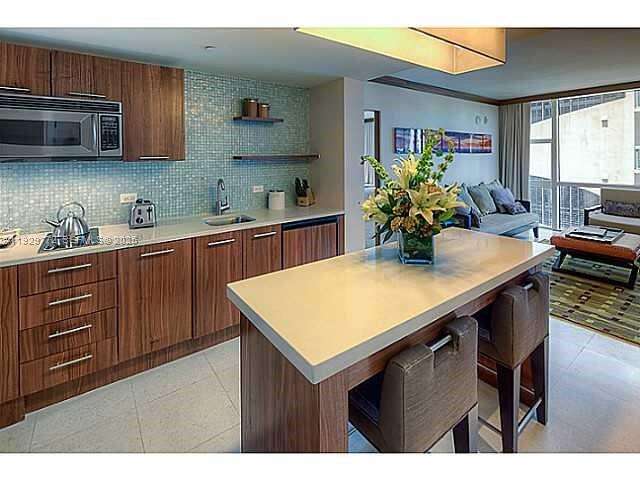Central Carillon at 6801 Collins Ave, Miami Beach, FL 33141 - For Rent photo 20