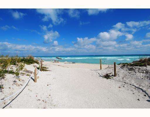 Central Carillon at 6801 Collins Ave, Miami Beach, FL 33141 - For Rent photo 7